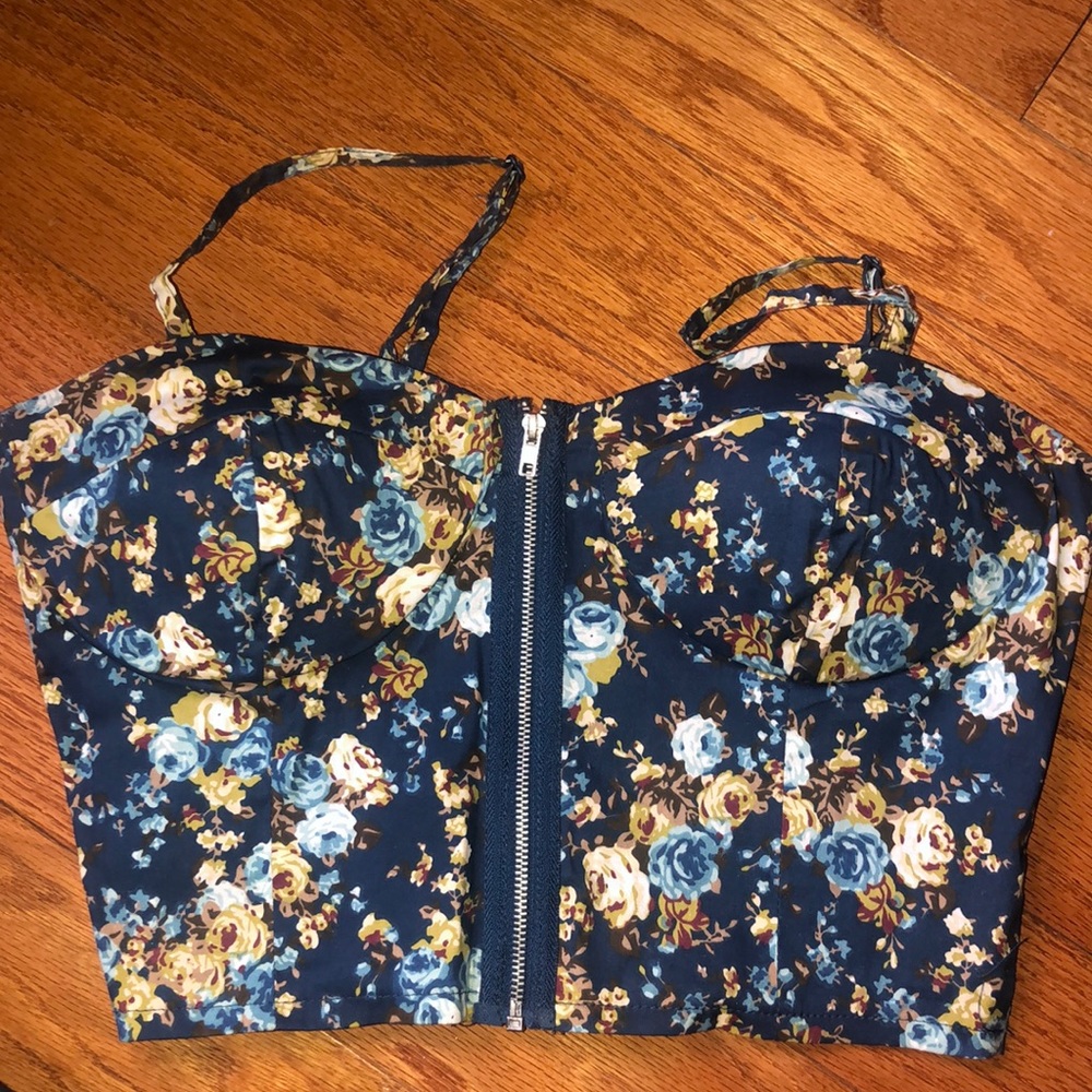 Blue floral crop top